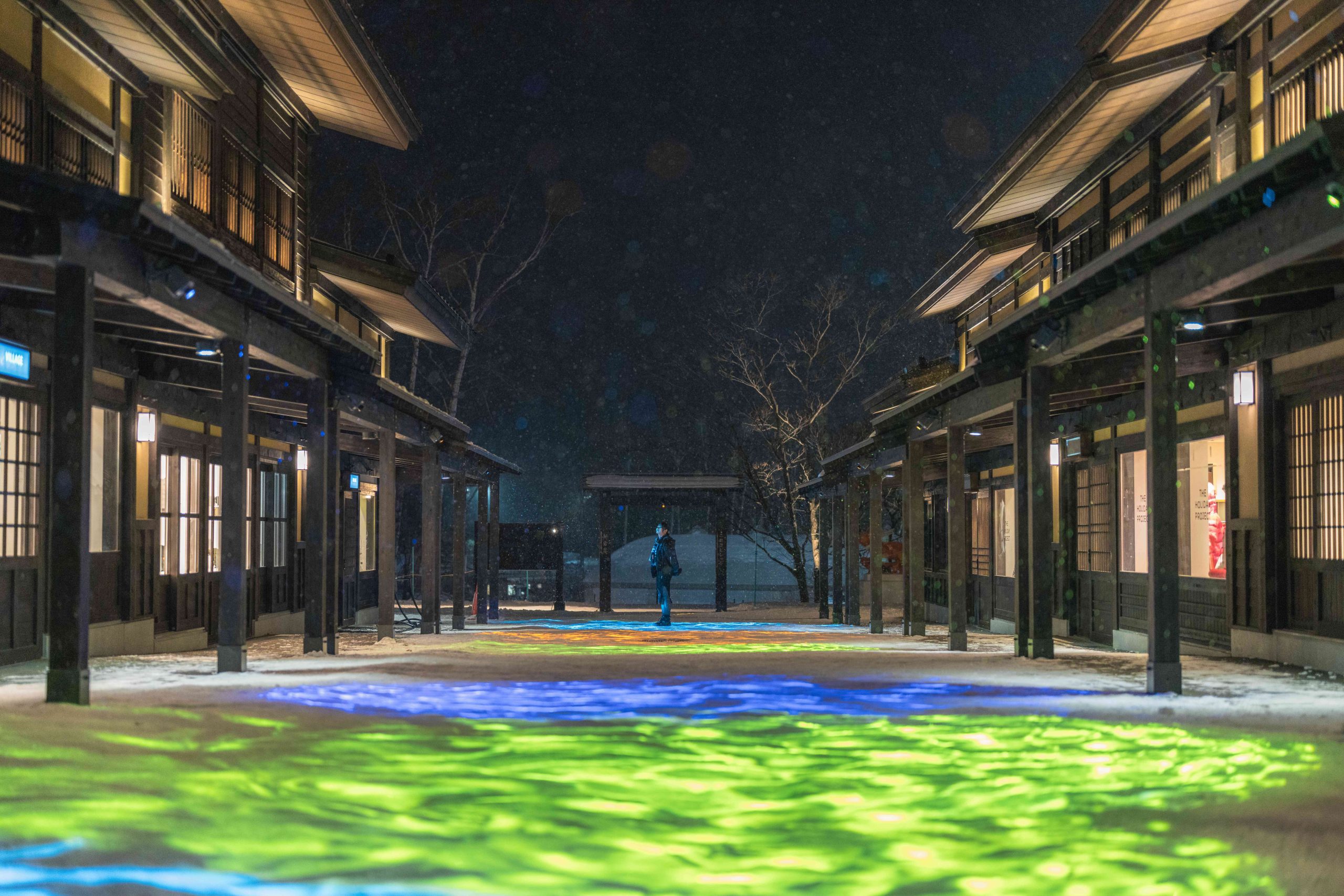 ショッピング＆ダイニング　Niseko-yo｜「NISEKO-YO」は、世界各国のレストランや様々なショップが立ち並ぶ、</br>ニセコビレッジの新たなショッピング＆ダイニングエリアです。</br>美しい大自然の世界で、ここにしかない特別な新体験を来訪者の胸に刻みます。