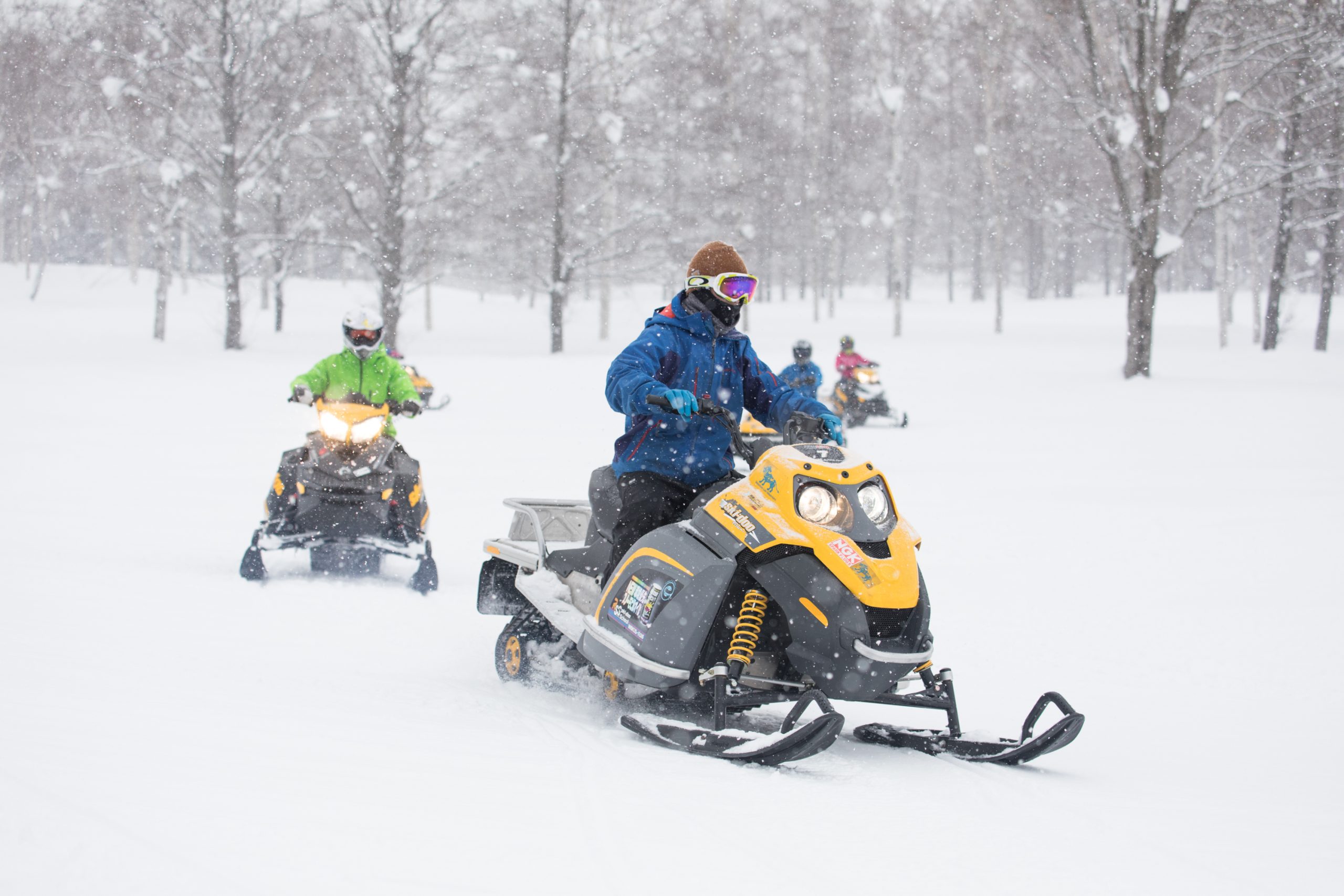 SNOW MOBILE ADVENTURES